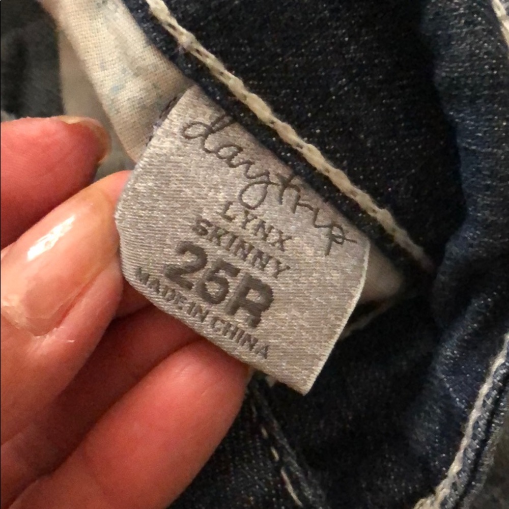 DayTrip Jeans - Picture 5 of 7